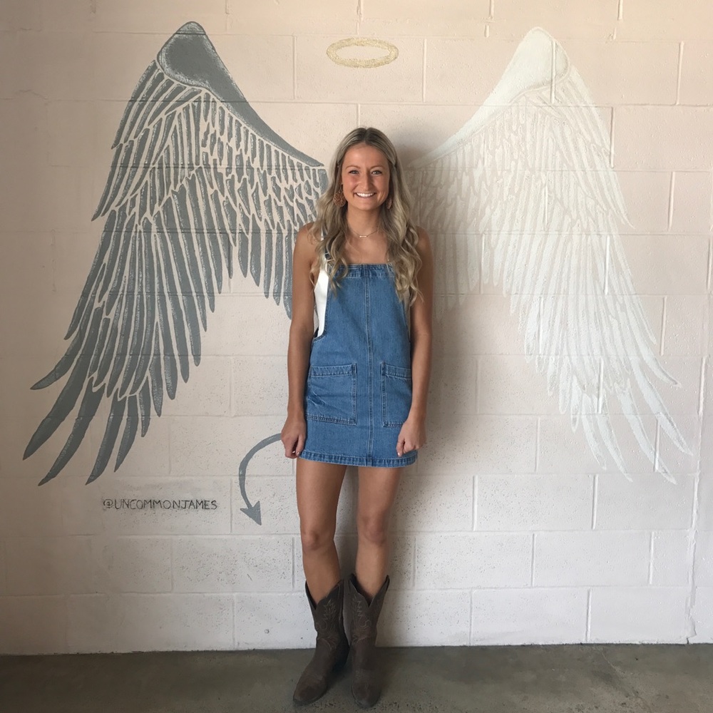 Meet your Posher, Carly
